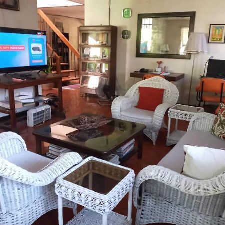 Casa Joaquin Bnb Taguig Luaran gambar